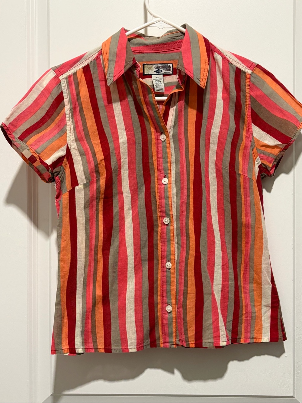 Vintage-Inspired Women’s Short Sleeve Button Shirt - Multi Red Stripe